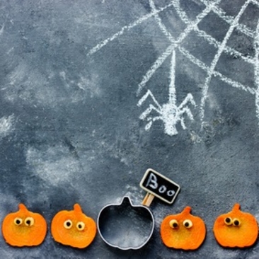 Kinderkochkurs: Halloween Fr. 28.09.2018 12:00 Uhr-14:00 Uhr - das ist der Tag an dem die Kinder Ferien bekommen. Sie haben in der Regel um 10:30 Uhr Schulschluß!